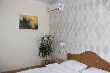 Фото номера Люкс Хостелы Hostel "Ingulets" г. Volʼnaya Karpovka 4